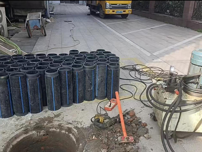 莘县PE置换管厂家 DN315置换管 非开挖管短管置换